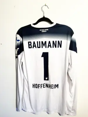 Oliver Baumann